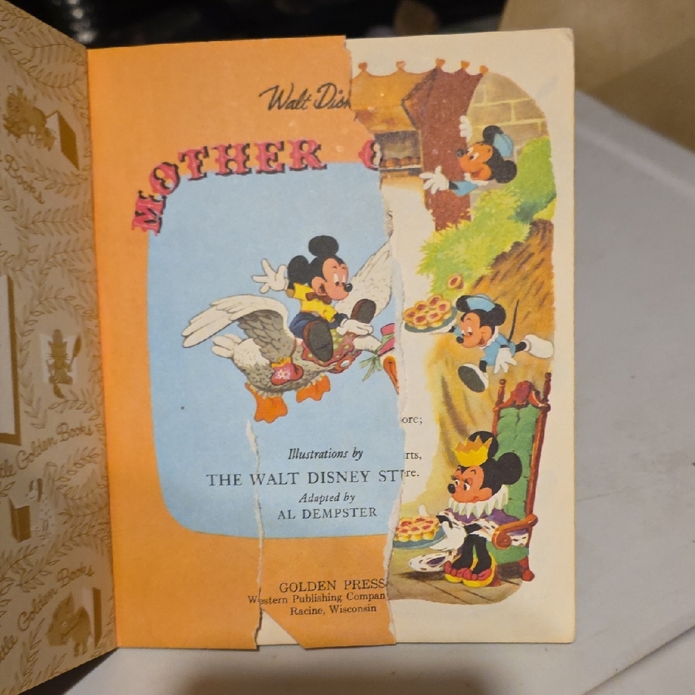 Walt Disney's Mother Goose Little Golden Book - Picture 3 of 4